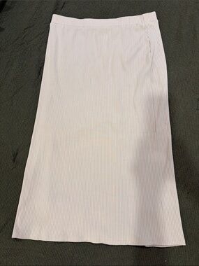 Old Navy Cream Ribbed Midi Skirt